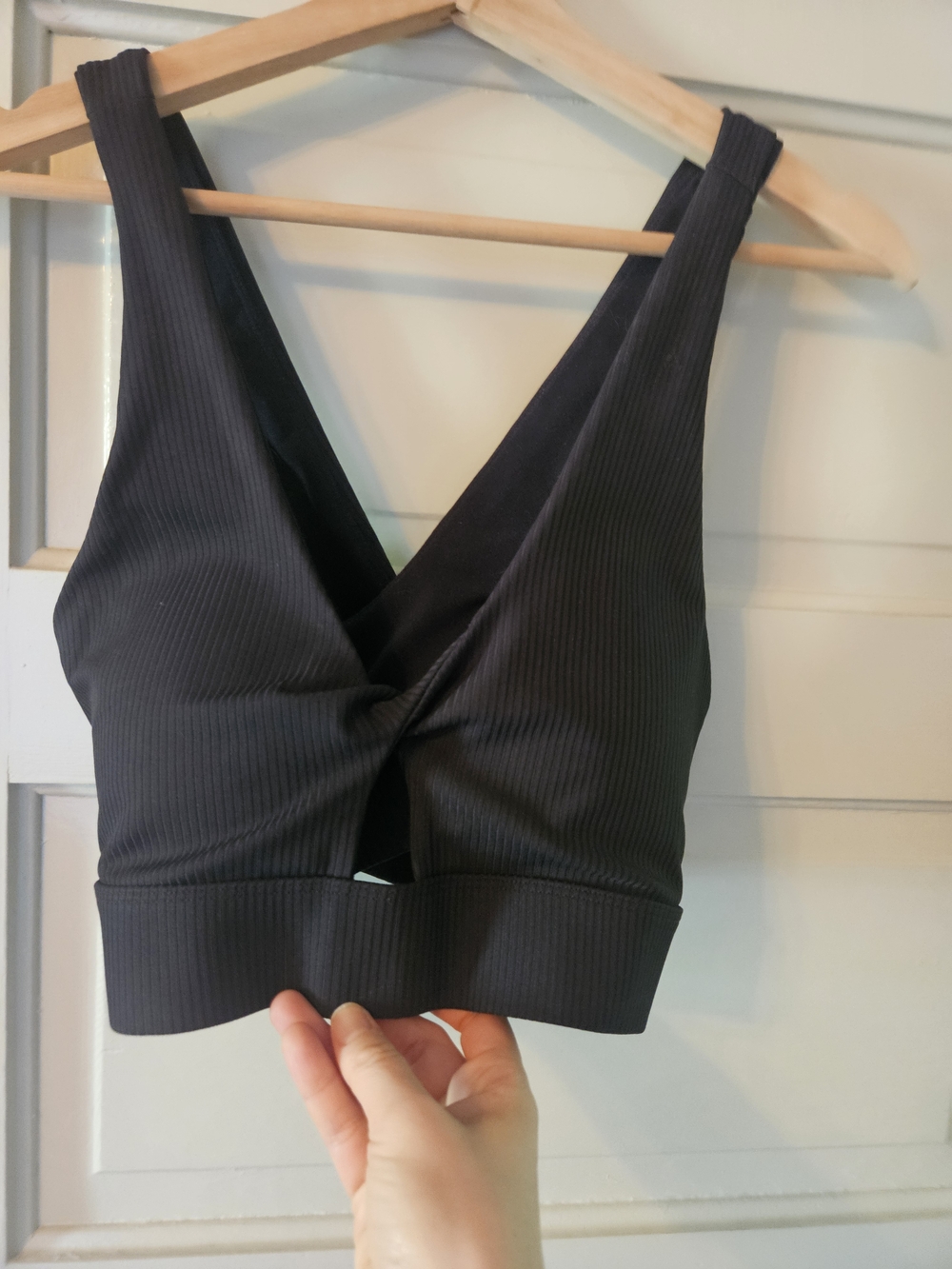 Fabletics Black Ribbed Twist Front X-back Sports Bralette
